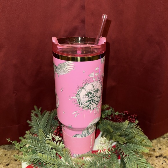 New Stanley x Wicked  For Good 40oz FlowState Quencher Tumbler Ozian Reprise - Picture 5 of 7